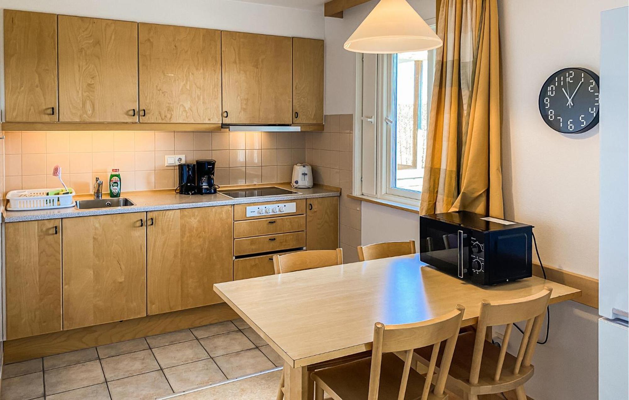 Lovely Home In Hok With Wifi Extérieur photo