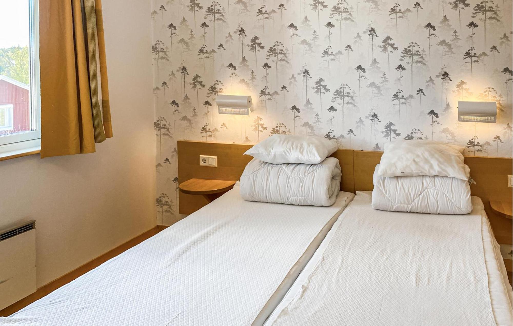 Lovely Home In Hok With Wifi Extérieur photo