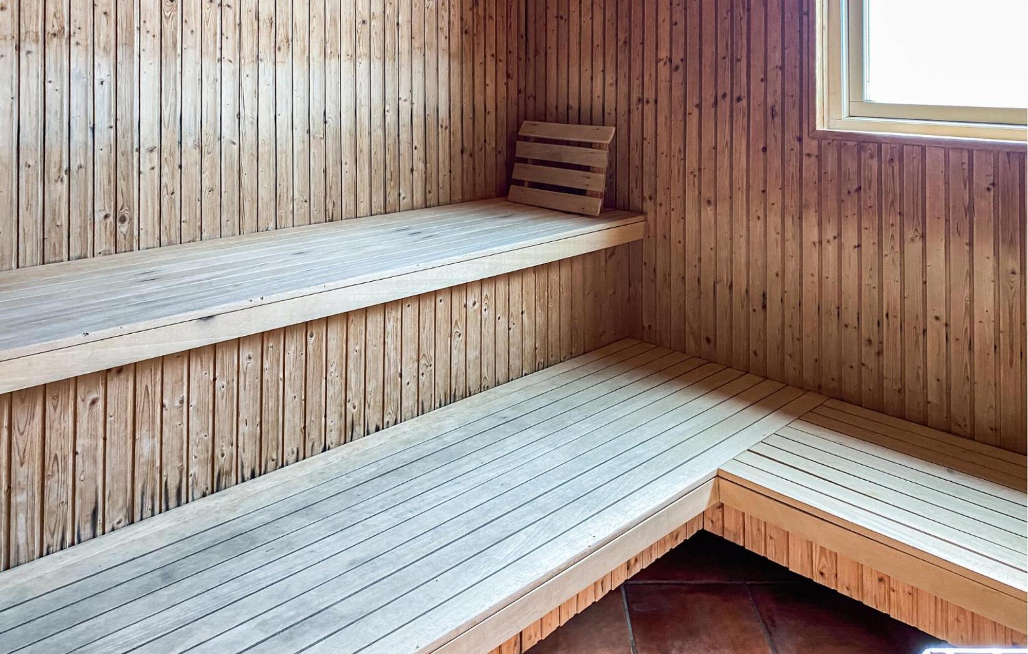 Lovely Home In Hok With Wifi Extérieur photo